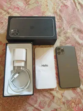 Di jual iphone 11 pro max 64gb beacukai (BACA DESKRIPSI)