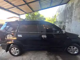 Toyota Avanza 2011 Bensin