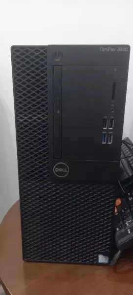 Komputer DELL OptiPlex 3060 Core i5 8th Gen