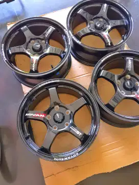 Velg second Advan racing r.16 pcd 5x114 like new istimewa