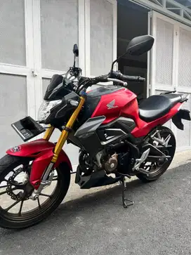 JUAL MOTOR HONDA CB150R