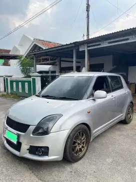 Suzuki Swift GT2