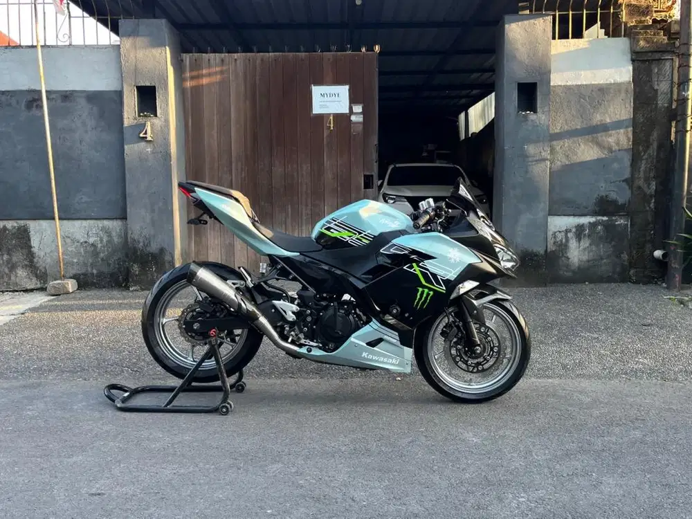 ninja 250 2018 abs