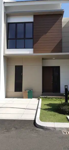DIJUAL RUMAH DI CLUSTER OLIVE SUMMARECON BEKASI