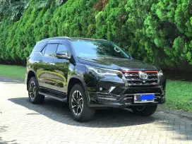 Toyota Fortuner TRD 2021 kondisi istimewa