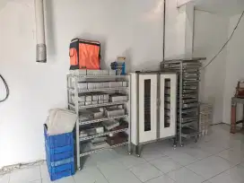 Dijual Seperangkat Alat Bekas Pemakaian Roti