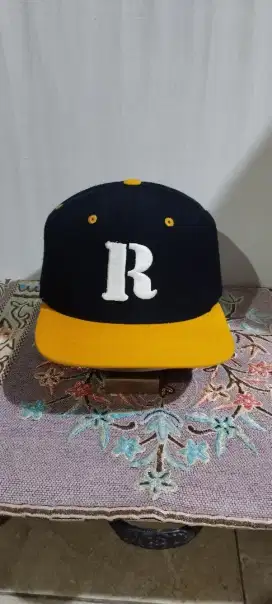 Snapback LIDS
    R
All size
Full tag