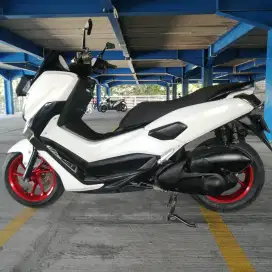 YAMAHA NMAX 2017 NON ABS PUTIH JUAL SANTAI PEMAKAIAN PRIBADI PLAD D