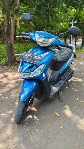 Dijual Yamaha Mio smile tahun 2011 pajak hidup mesin bagus