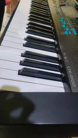 Keyboard CASIO CTK-2100 /CTK 2100 Bekas Rumahan Normal No Minus