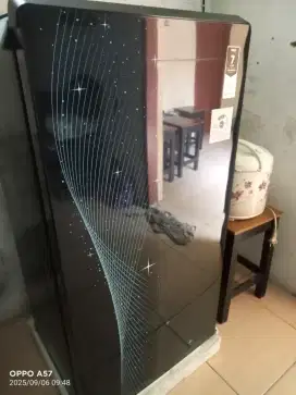 Merk Aqua 1 pintu garansi toko 7 tahun