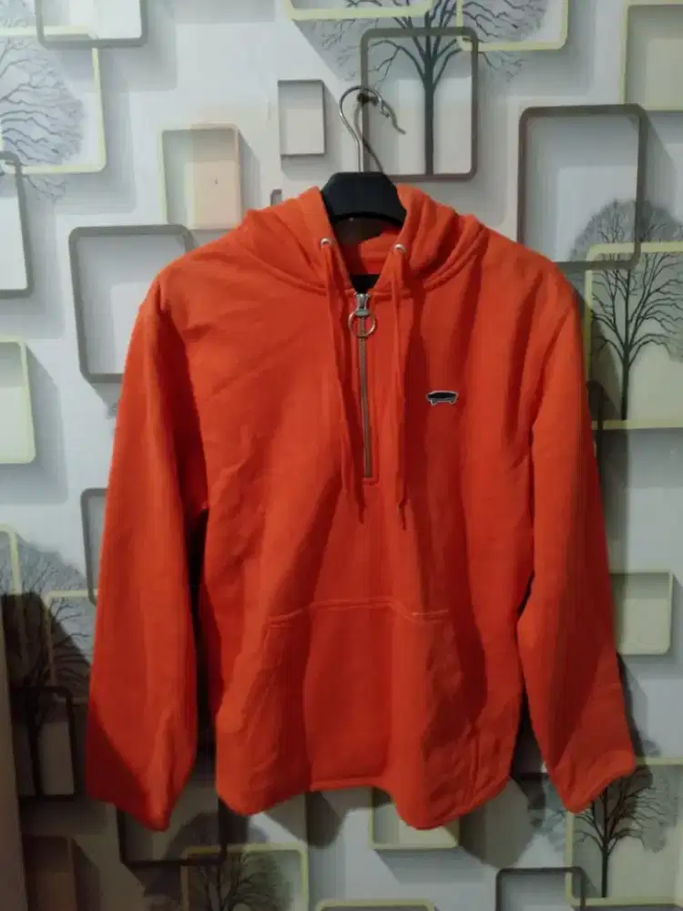 Switer vans original size S bahan tebal brg trifting good condition