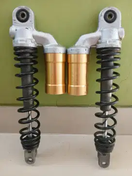 Shockbreaker belakang aerox