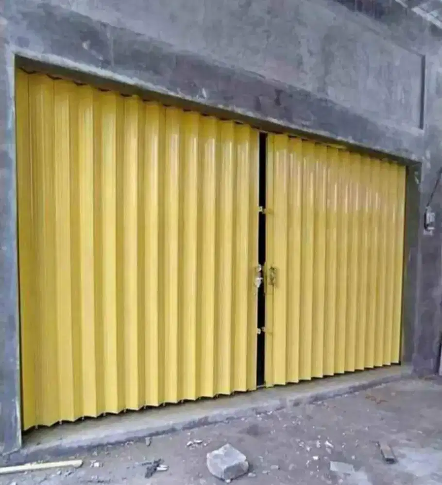 Pintu ruko folding gate dan rolling door bisa rekues warna dan ukuran