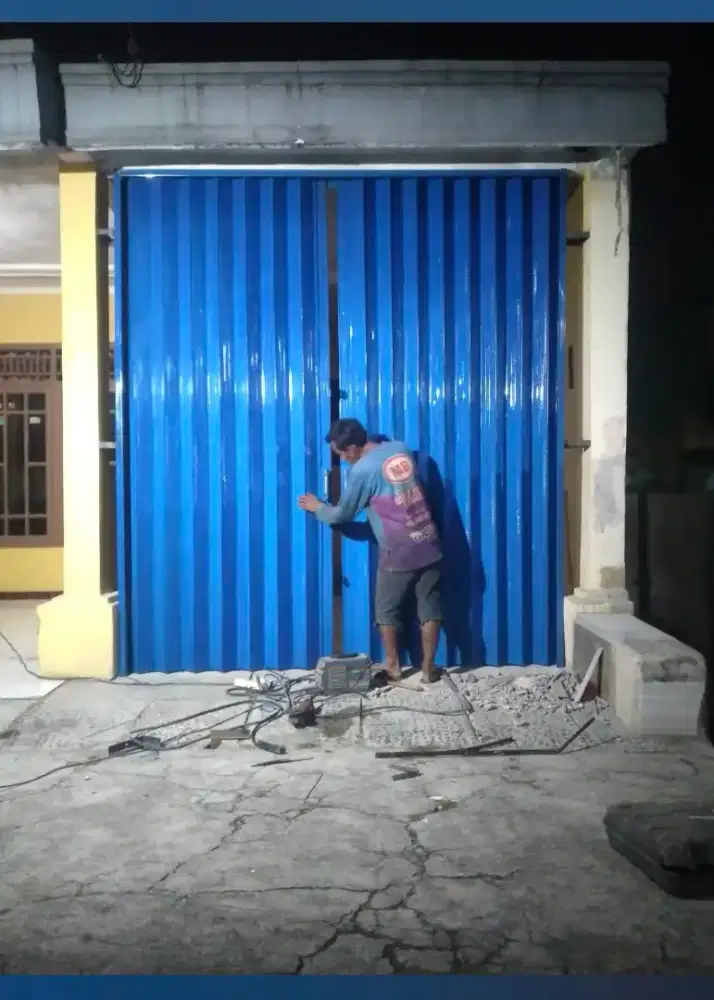 Pintu ruko folding gate dan rolling door