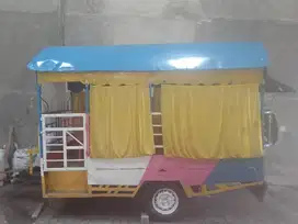 Odong odong dua gandeng