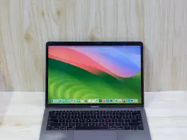 MACBOOK AIR RETINA 2018 RAM 8GB SSD 256GB