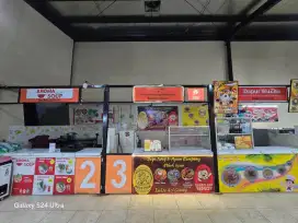 Penjaga warung ayam bakar