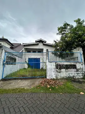 GUDANG DI KELURAHAN JUMPUTREJO, SUKODONO SIDOARJO