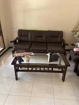 Dijual Sofa Bekas Siap Pakai