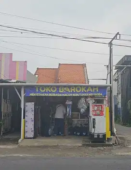 RUMAH DI KELURAHAN KETEGAN, TANGGULANGIN, SIDOARJO