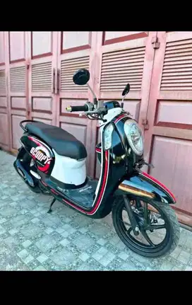 HONDA SCOOPY 2015