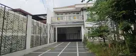 Di jual rumah mewah, murah dan luas 1.050 m2 di Jagakarsa Jaksel