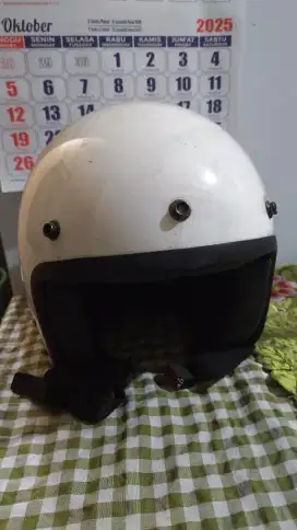 Helm RSV Odezzy Putih Ukuran M