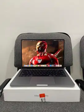 MacBook Pro M3 2023 8/1TB Fullset
