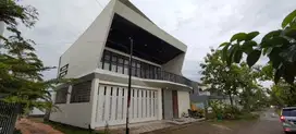 Rumah Besar di Kaplingan DPRD, Blora kota