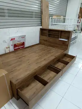 Dijual cepat dipan dengan laci