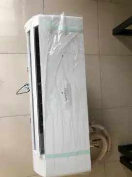 AC 1/2 PK merk Aqua kondisi 99%