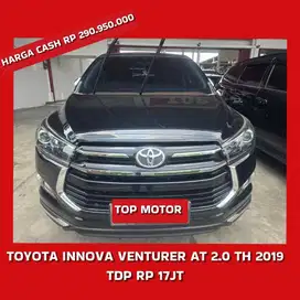 TOYOTA INNOVA VENTURER AT TH 2019 BENSIN