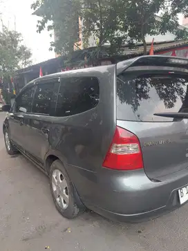 Nissan Grand livina 2008 Bensin