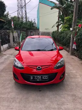 Mazda 2 2012 Bensin