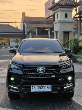 Fortuner 2.8 GR 2023 AT odo 20 rb