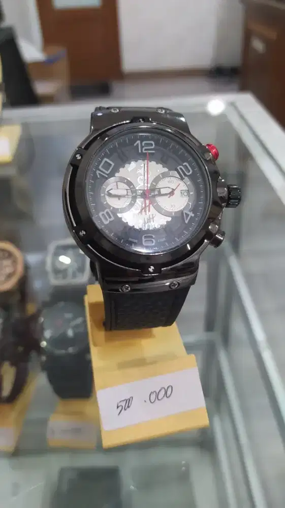 Dijual jam tangan sesuai gambar merk Hublot 500 rb