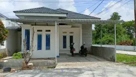 Disewakan Rumah di tengah kota