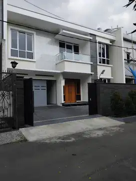 Dijual Rumah Baru di Kopo Mas Harga Miring