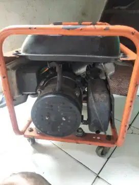 Di jual cepat Genset 1000 Watt