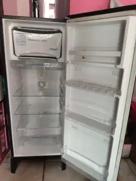 Jual Kulkas Aqua D190 Second, Kondisi Masih Bagus