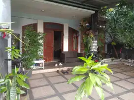 Jual BU Rumah Mewah Baru Dekat Kodau, Jati Makmur