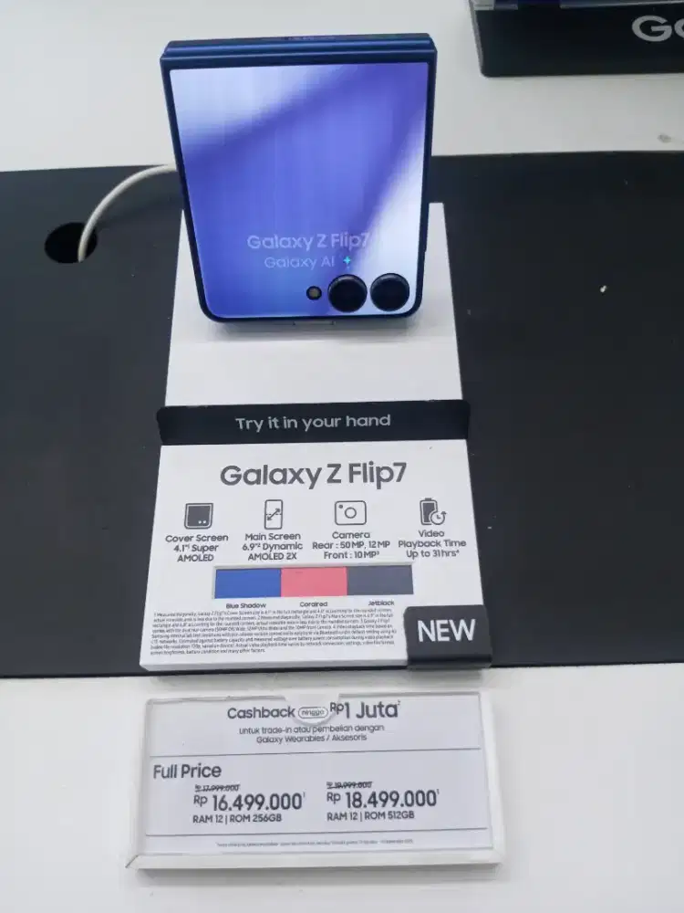 Samsung Galaxy Z Flip 7