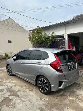 Jazz GK 5 A/T low km