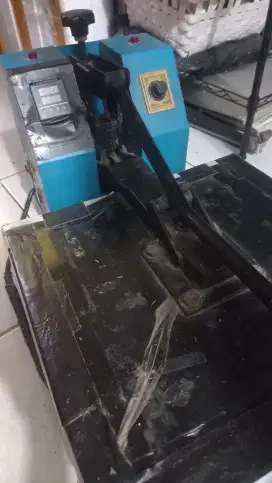 Heat Press Kaos Totebag dan sebagainya