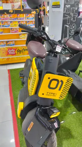C/KEEWAY EV BIKE TYPE-1 HITAM