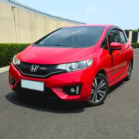 Honda Jazz 1.5 RS Mulus GK5 Merah