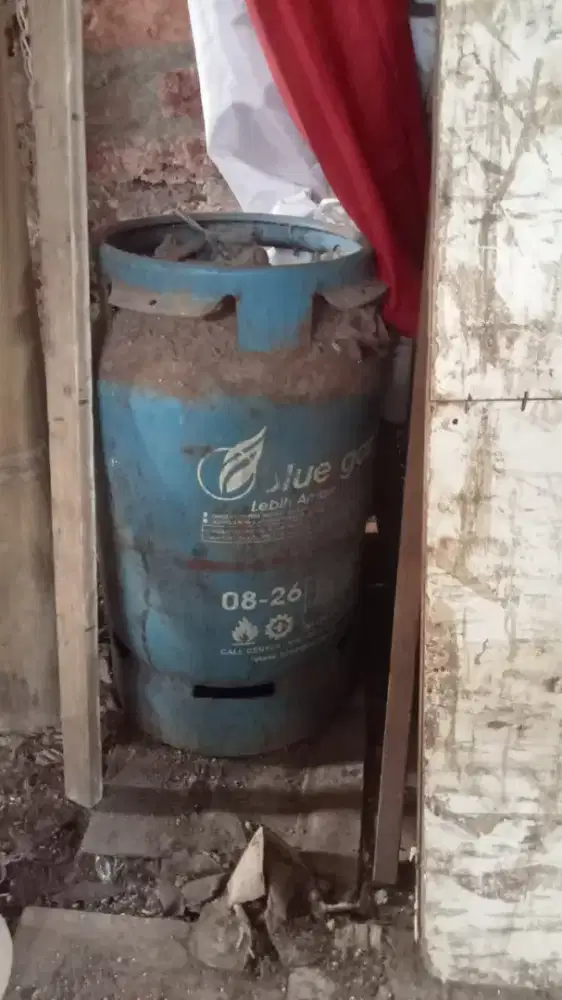 Tabung gas biru