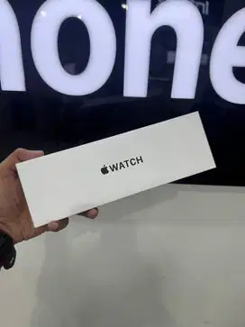apple watch SE 2 40mm Baru ibox