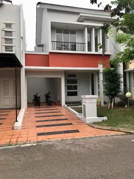 Dijual Rumah Posisi Dekat Club House Cluster Topaz PHG Gading Serpong